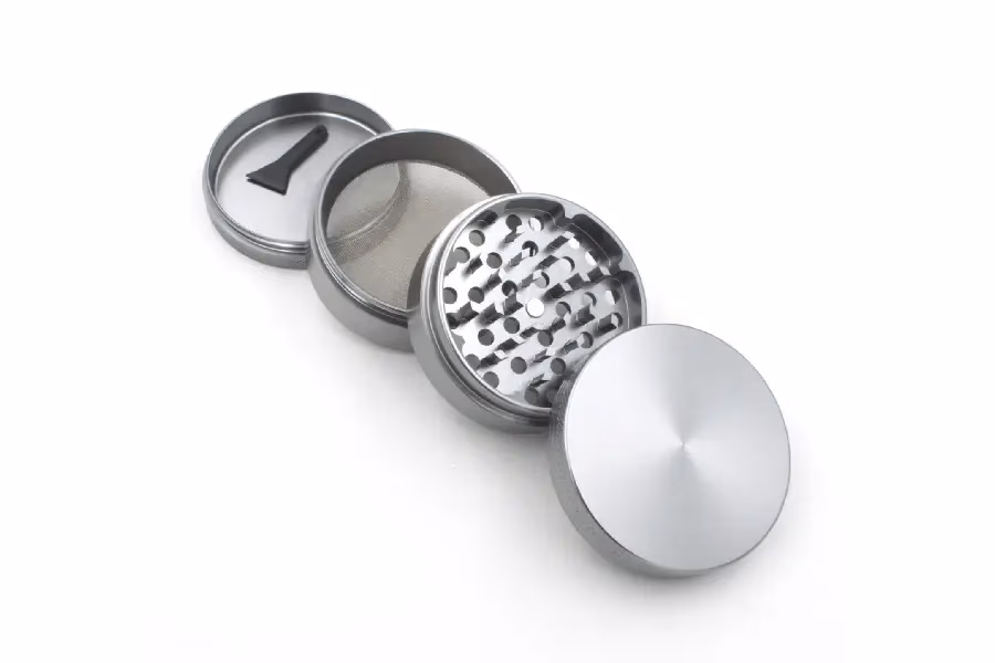 Manufacturing of Smoke Grinder Aluminum Parts
